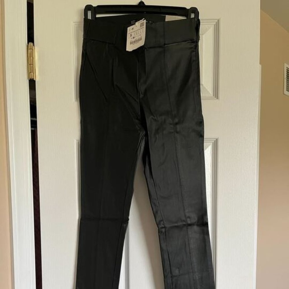 BRAND NEW - Zara Size Small